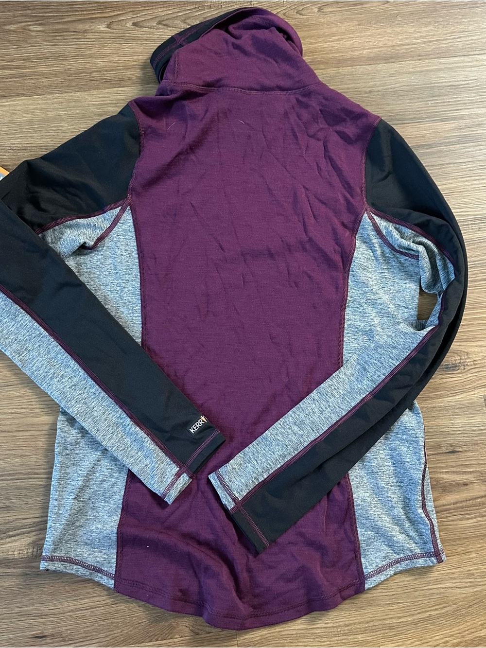 Kerrits Stable Temp Merino Wool Long Sleeve Shirt Small Burgundy Cowl Neck Horse - Picture 10 of 10